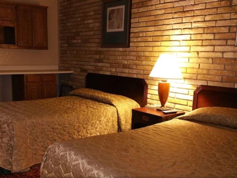 Executive Inn And Suites Воксагачі Екстер'єр фото